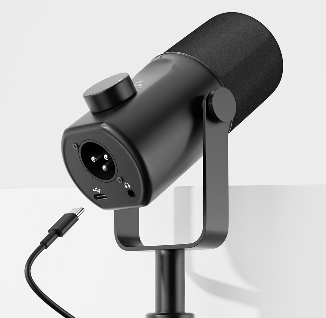 C300 Dynamic Studio Podcast Microphone